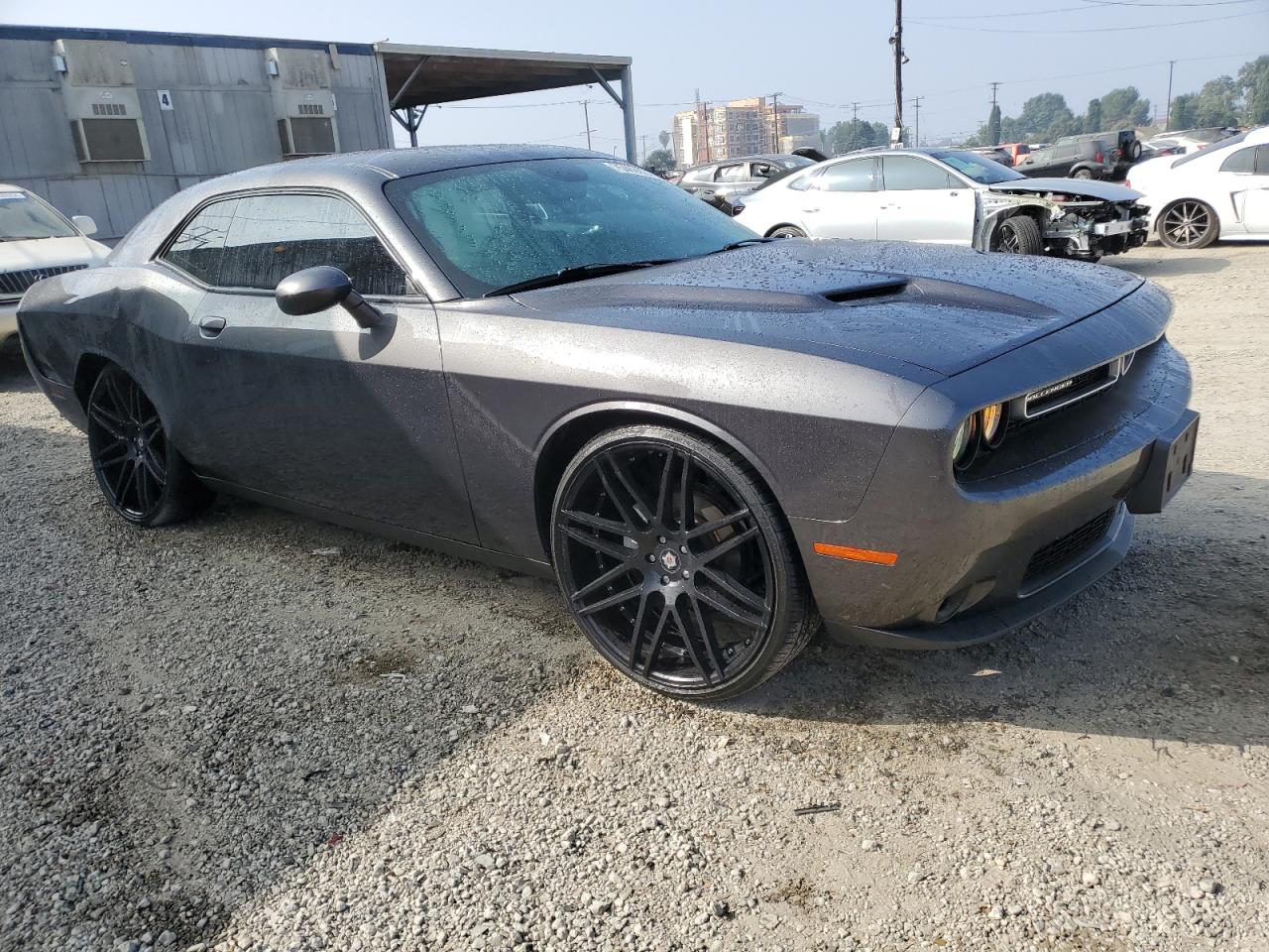 Lot #2945485096 2016 DODGE CHALLENGER