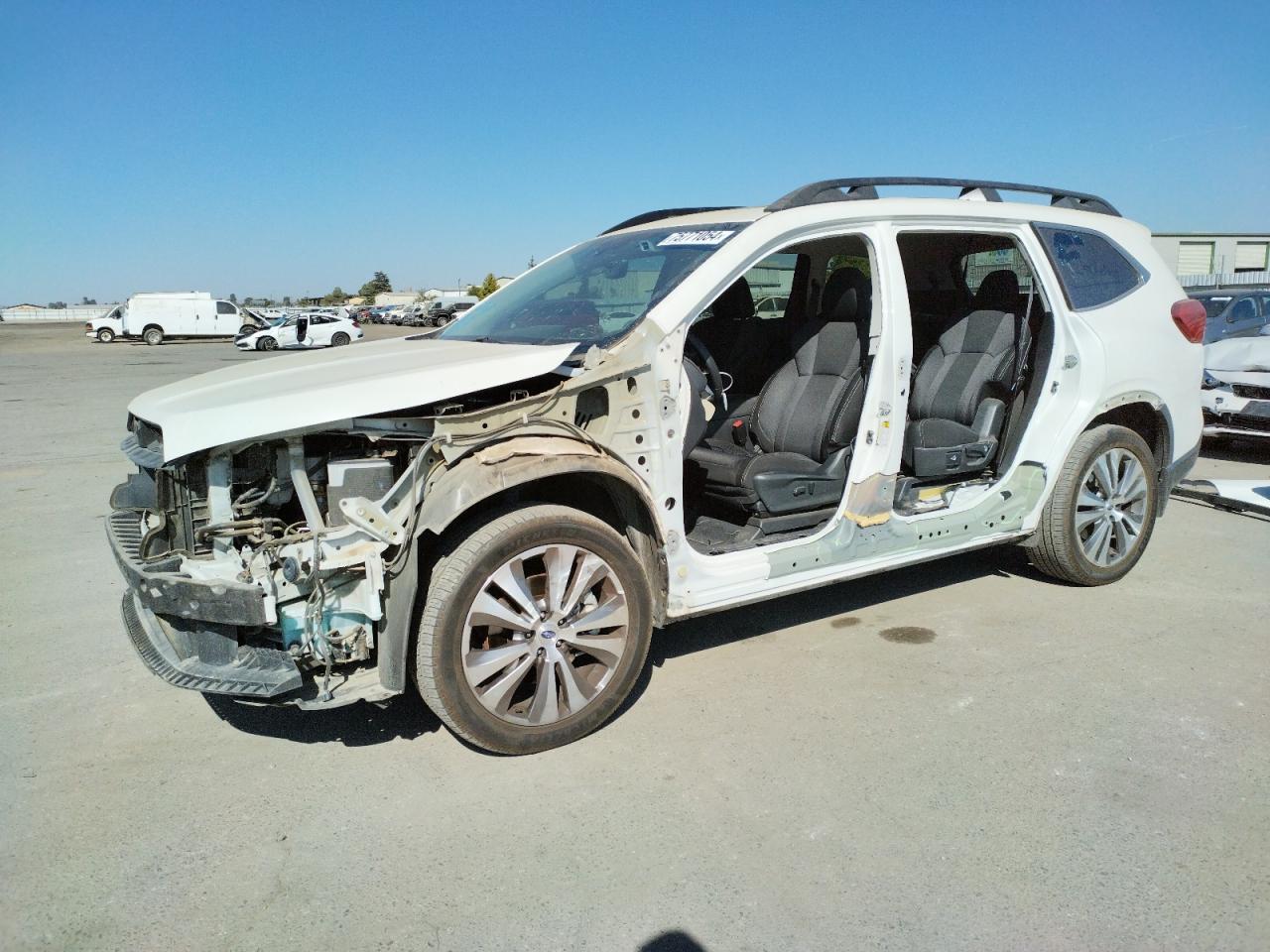  Salvage Subaru Ascent