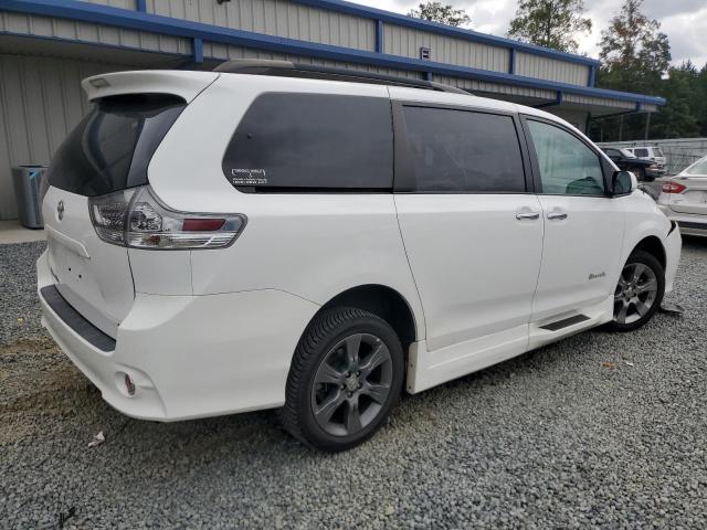 VIN 5TDXK3DC5ES450763 2014 Toyota Sienna, Sport no.3