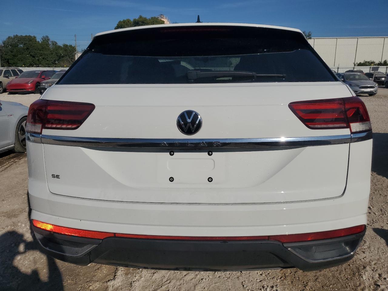 Lot #3027118816 2023 VOLKSWAGEN ATLAS CROS