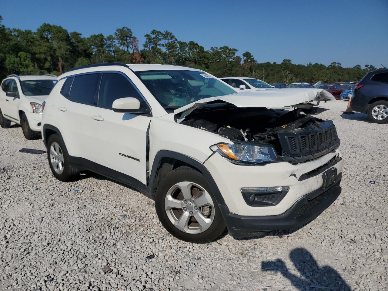 Lot #2955422668 2020 JEEP COMPASS LA