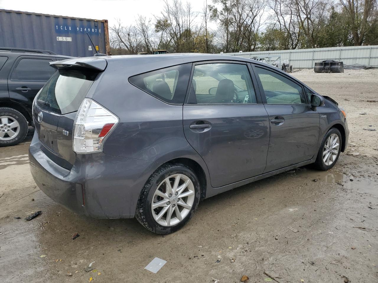 Lot #2974651532 2014 TOYOTA PRIUS V