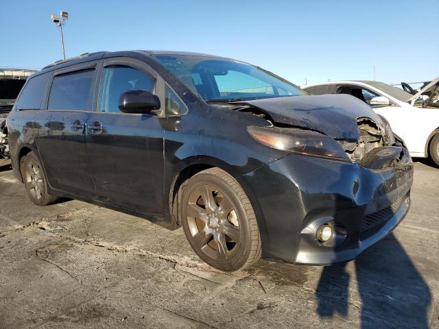 VIN 5TDXK3DC1FS669088 2015 Toyota Sienna, Sport no.4