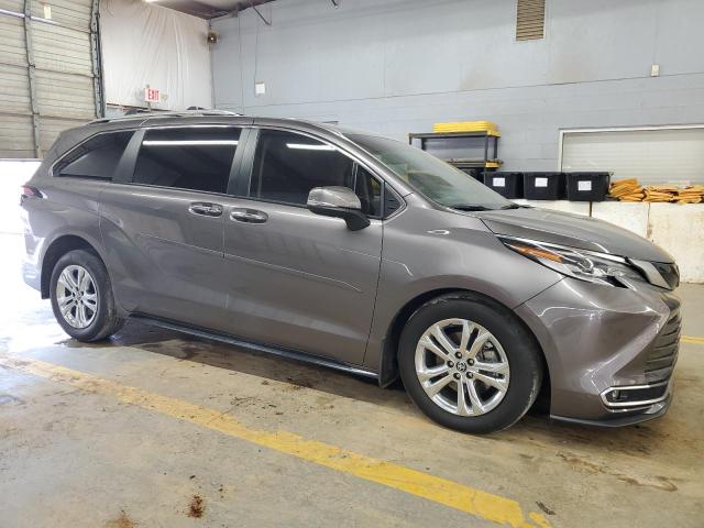 VIN 5TDESKFC9NS059792 2022 Toyota Sienna, Limited no.4