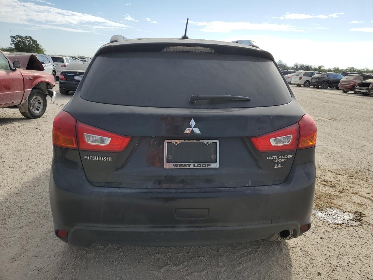 Lot #2969949916 2015 MITSUBISHI OUTLANDER