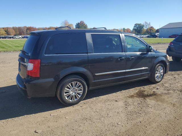 VIN 2C4RC1CGXDR583492 2013 Chrysler Town and Countr... no.3