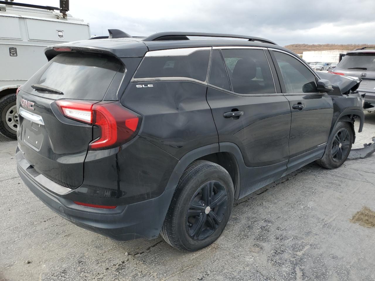 Lot #2942704750 2022 GMC TERRAIN SL