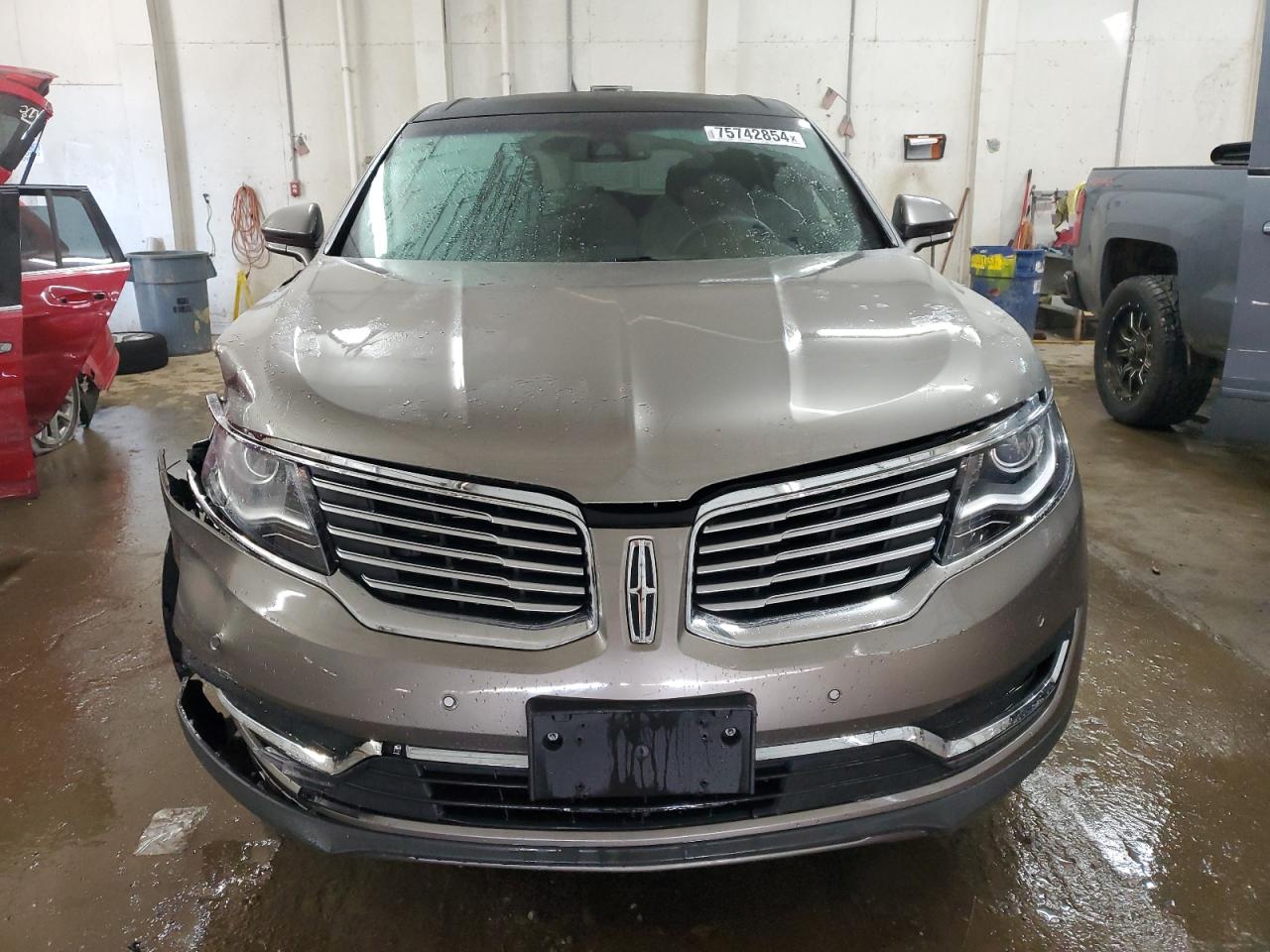 Lot #2907413961 2016 LINCOLN MKX RESERV