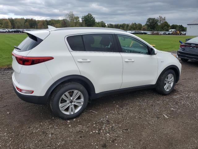 VIN KNDPMCAC8J7396149 2018 KIA Sportage, LX no.3