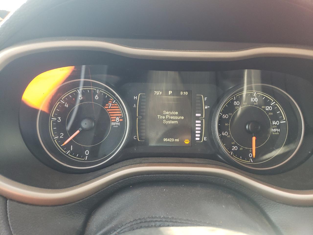 JEEP GRAND CHEROKEE LATITUDE