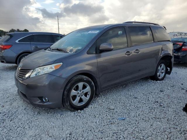 2015 TOYOTA SIENNA LE #2948500052