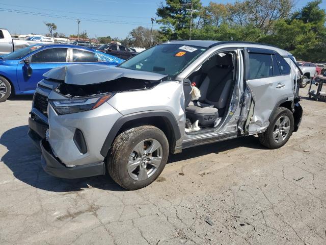 TOYOTA RAV4 XLE 2024 silver  gas 2T3P1RFV6RW426240 photo #1