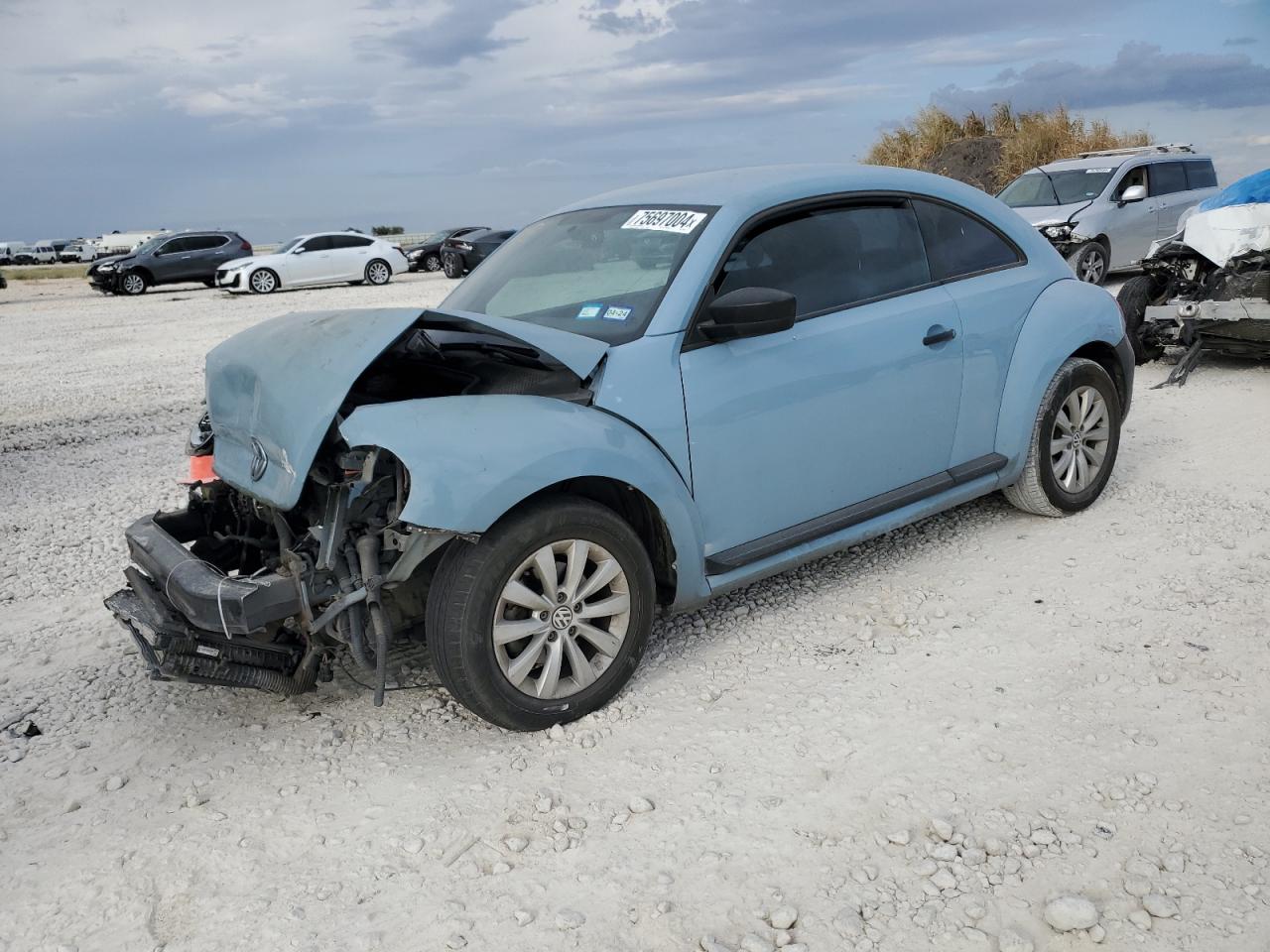 Lot #2923982862 2015 VOLKSWAGEN BEETLE 1.8