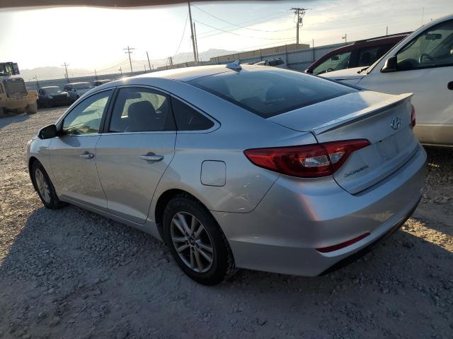 VIN 5NPE24AF0FH040374 2015 Hyundai Sonata, SE no.2