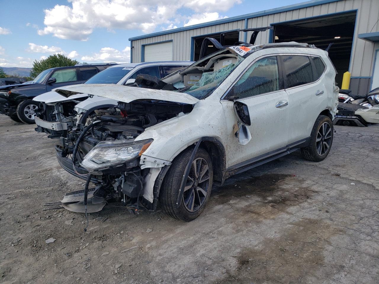 Lot #2991702090 2020 NISSAN ROGUE S