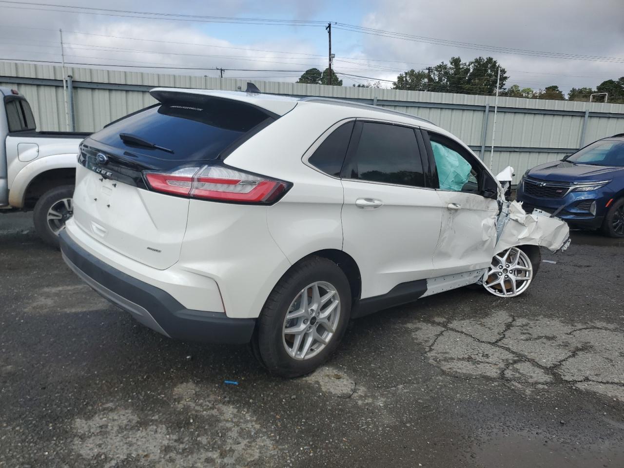 Lot #2996621534 2024 FORD EDGE SEL