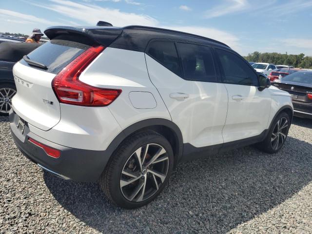 VIN YV4162UM9L2260107 2020 Volvo XC40, T5 R-Design no.3