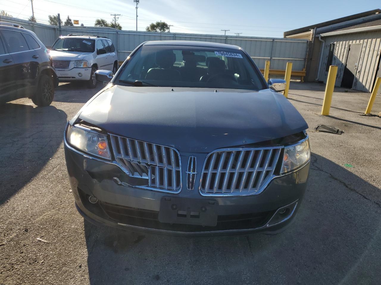 Lot #2976310394 2011 LINCOLN MKZ