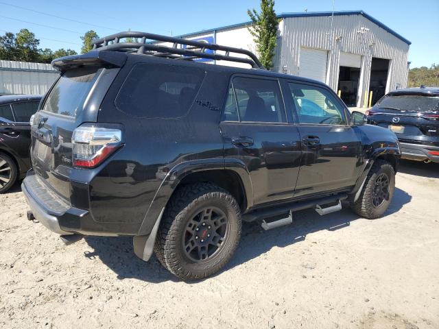 2022 TOYOTA 4RUNNER SR - JTERU5JR2N5983355
