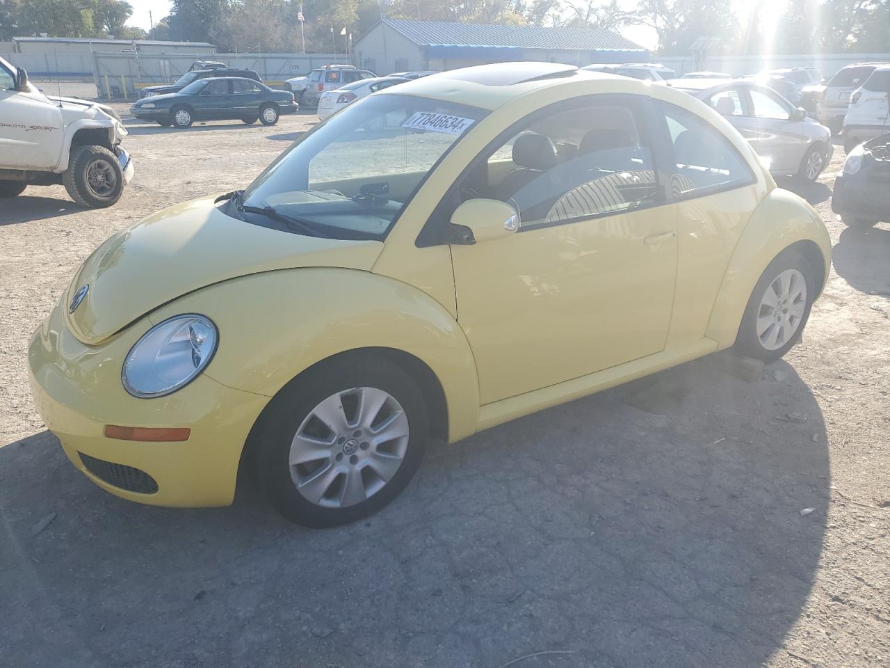 Lot #3006444088 2009 VOLKSWAGEN NEW BEETLE