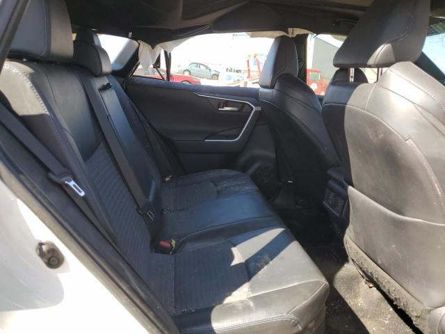 2020 TOYOTA RAV4 XSE - JTMEWRFV6LJ030016