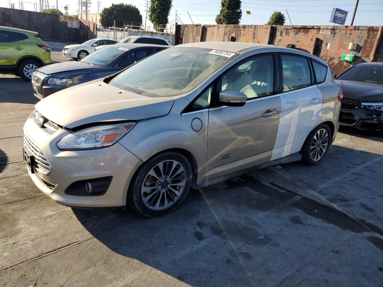 1FADP5FU4HL108139 FORD C-MAX TITA 2017
