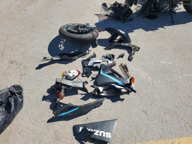 2024 SUZUKI GSX-R1000 - JS1DM11B4R7100340