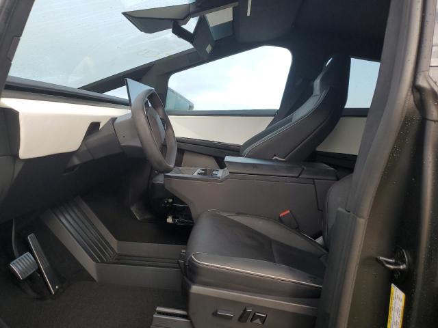 2024 TESLA CYBERTRUCK 7G2CEHED2RA015326