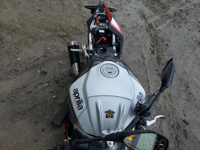 2016 APRILIA TUONO V4 1 ZD4TYUA06GS000180