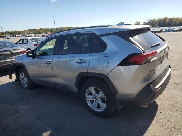 2019 TOYOTA RAV4 XLE - JTMP1RFV8KJ009416