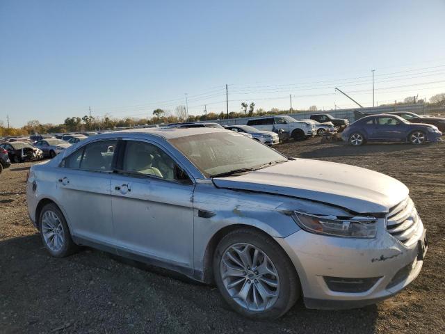 VIN 1FAHP2F80JG110259 2018 FORD TAURUS no.4