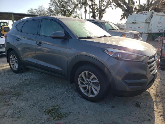 VIN KM8J23A45GU042793 2016 Hyundai Tucson, SE no.4