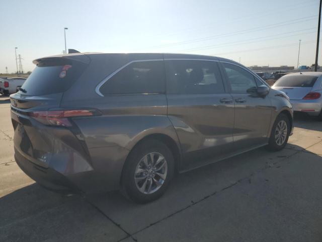 2021 TOYOTA SIENNA LE - 5TDKSKFC0MS002978