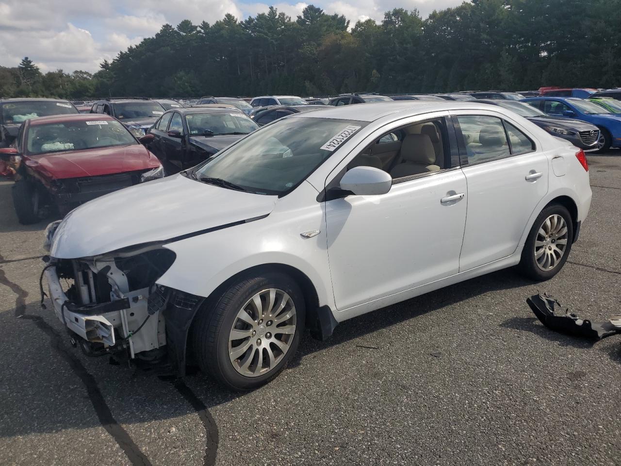 Suzuki Kizashi 2013 