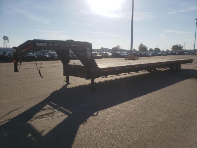 UTILITY TRAILER 2023 black   58SGF4027PE034598 photo #3