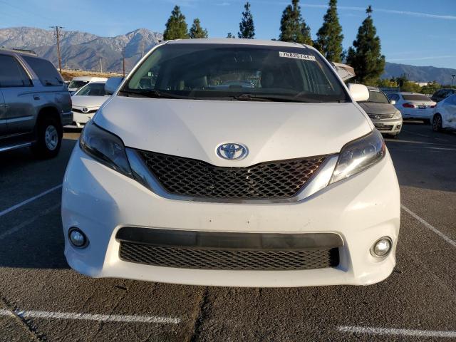 VIN 5TDXK3DC4FS683888 2015 Toyota Sienna, Sport no.5