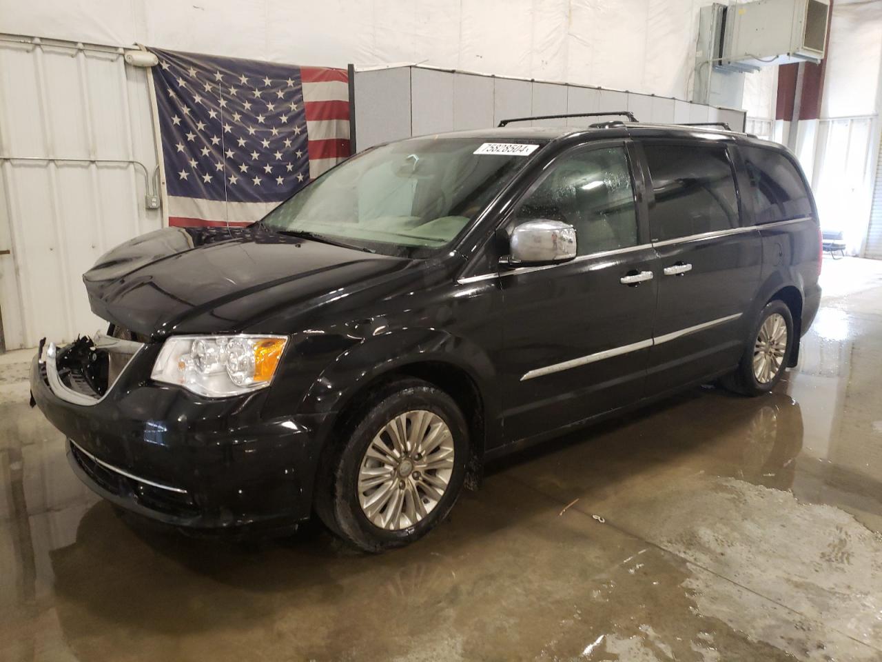 Lot #2989172856 2013 CHRYSLER TOWN & COU