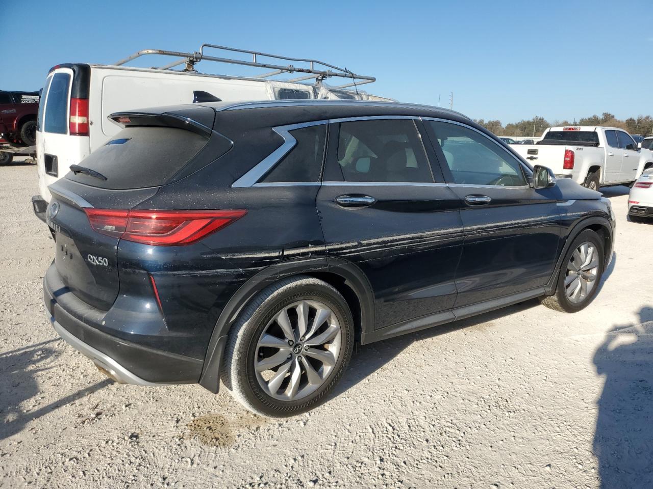 Lot #2907671163 2019 INFINITI QX50 ESSEN