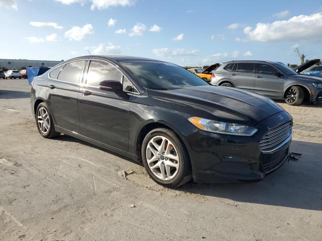 VIN 3FA6P0H70GR364698 2016 Ford Fusion, SE no.4