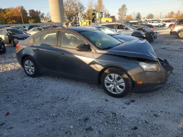 VIN 1G1PA5SH7D7211004 2013 Chevrolet Cruze, LS no.4