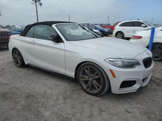 VIN WBA1M1C53GV393976 2016 BMW M2 no.4