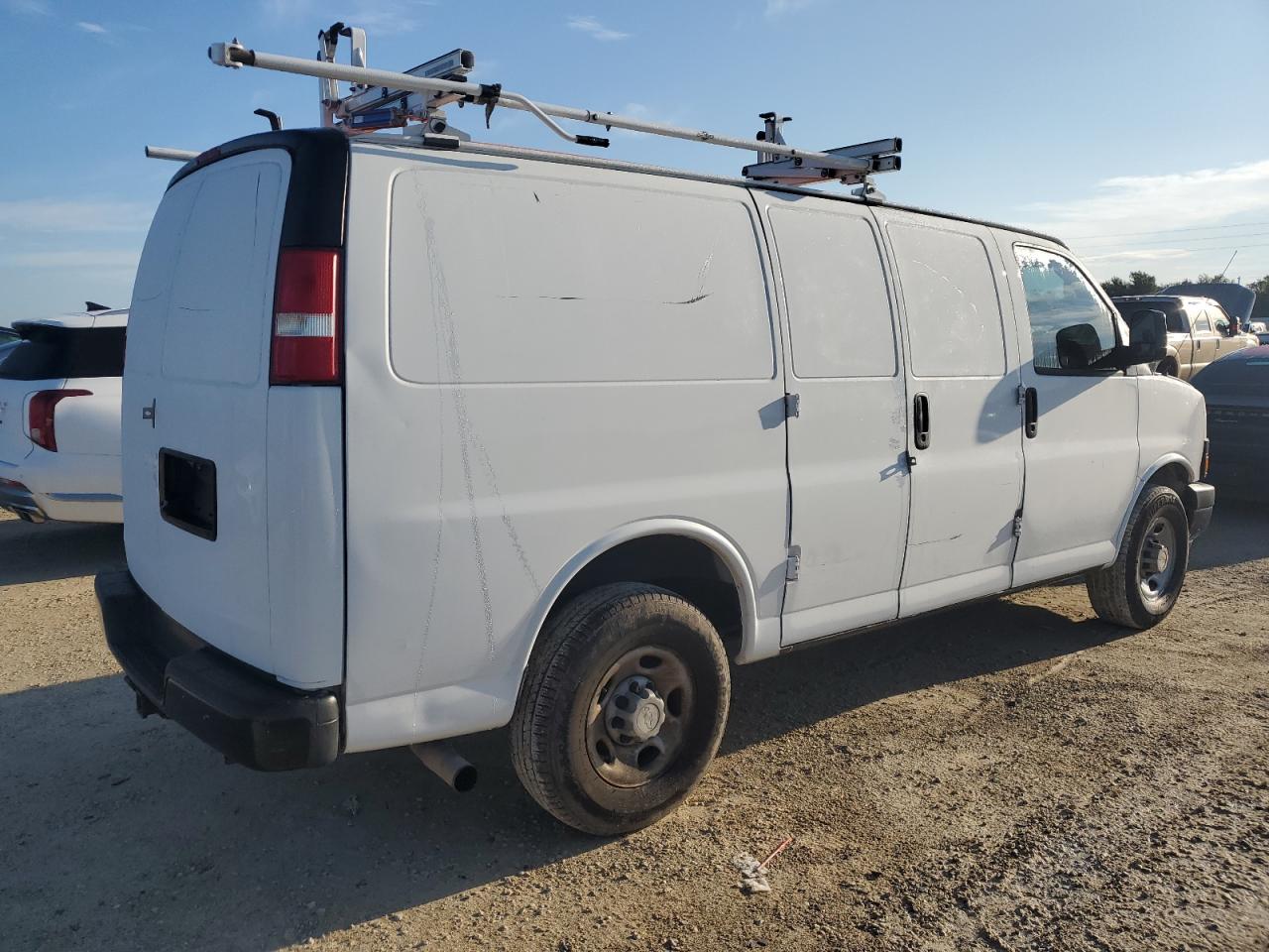 Lot #2874102925 2019 CHEVROLET EXPRESS G2