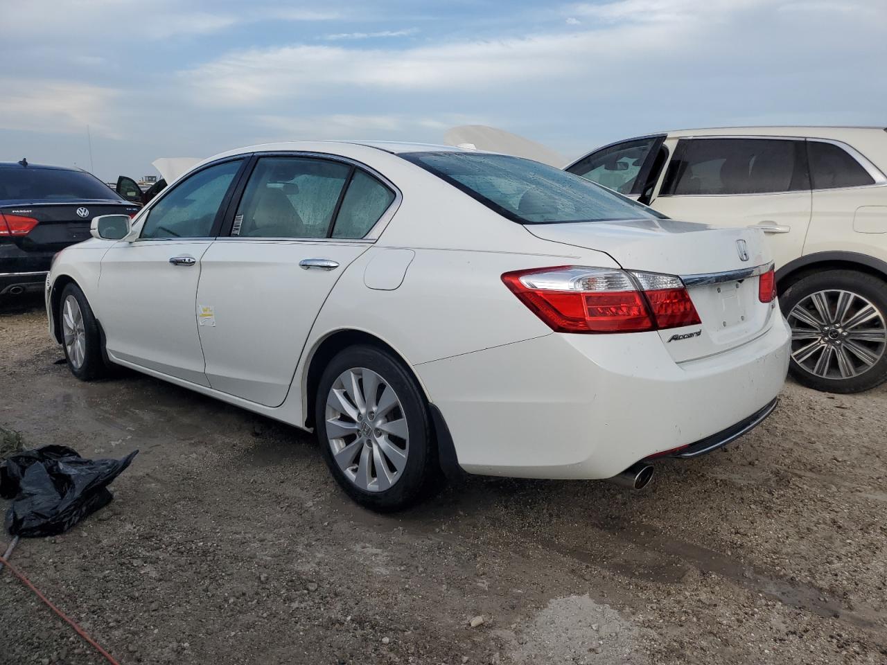 Lot #3026941249 2015 HONDA ACCORD EXL