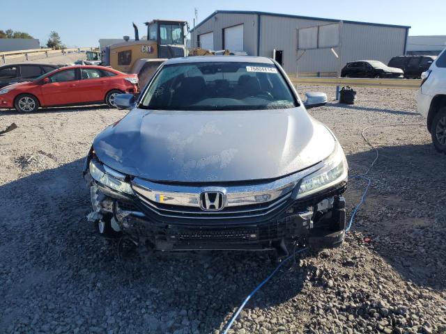 2017 HONDA ACCORD TOU - 1HGCR3F94HA026182