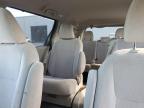 TOYOTA SIENNA LE photo