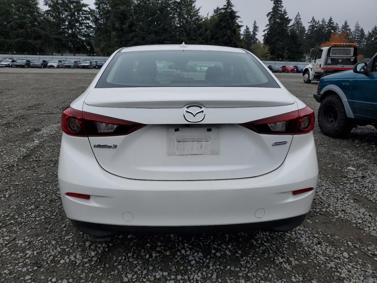 Lot #3004360783 2018 MAZDA 3 TOURING