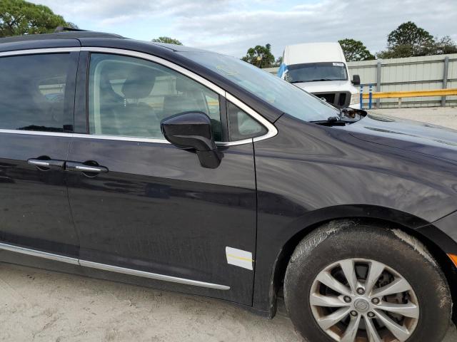 VIN 2C4RC1BG2HR576110 2017 Chrysler Pacifica, Touri... no.13