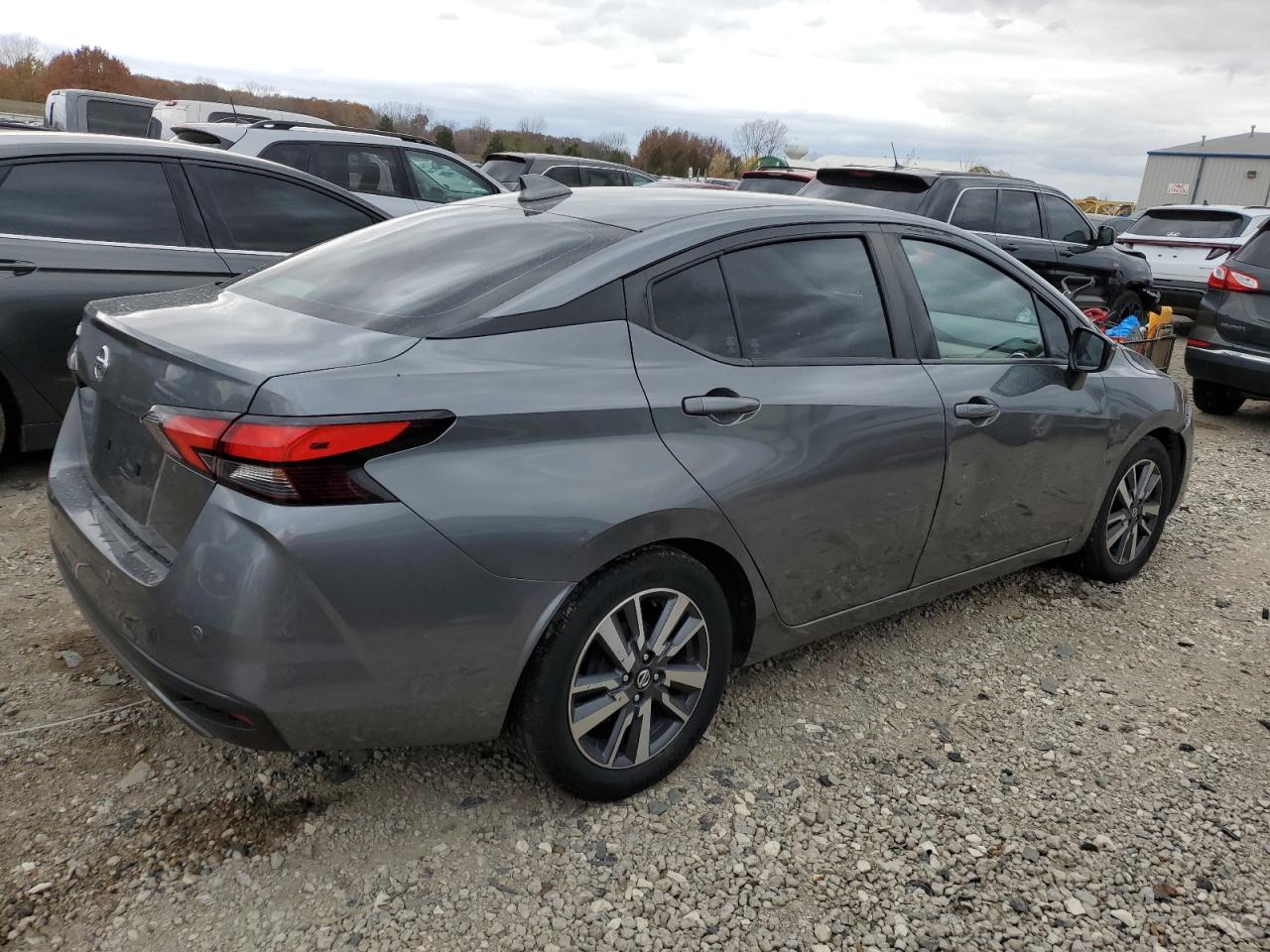 Lot #2979182992 2020 NISSAN VERSA SV