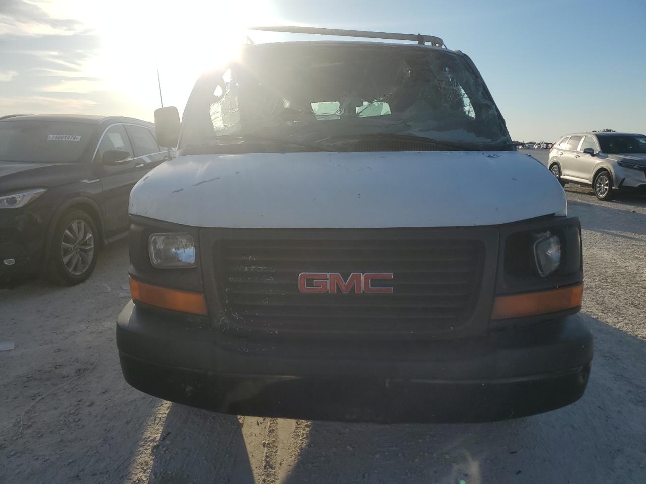 Lot #2919475415 2005 GMC SAVANA G35