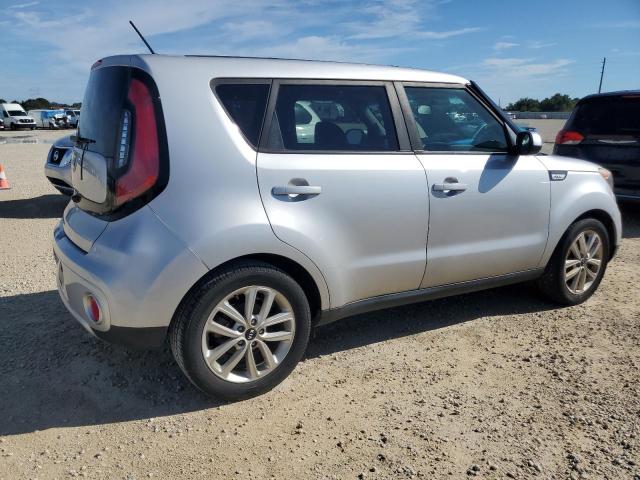 VIN KNDJP3A5XJ7562864 2018 KIA Soul, + no.3